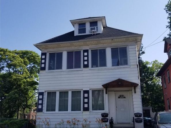 15 Overhill Place, Yonkers NY 10704