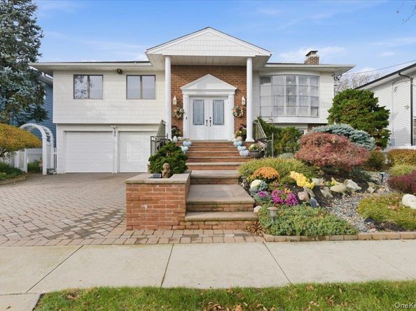 31 Regent Drive, Lido Beach NY 11561