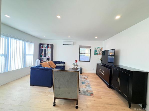 41-75 Morgan Street, Little Neck NY 11363
