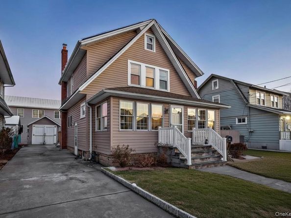 35 S Franklin Avenue, Valley Stream NY 11580