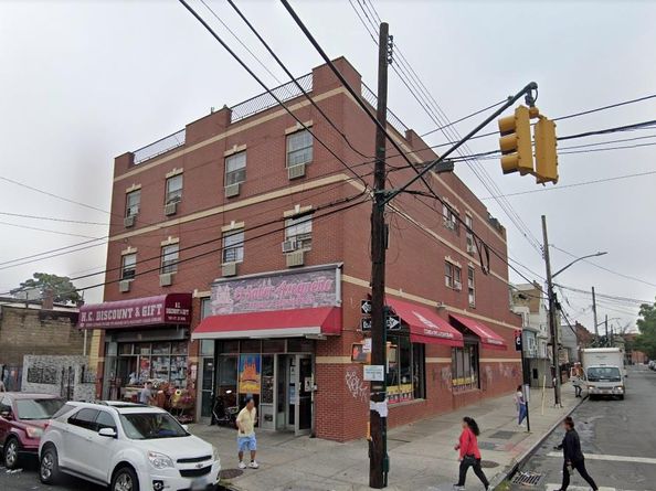 101-19/17 37th Ave, Corona NY 11368