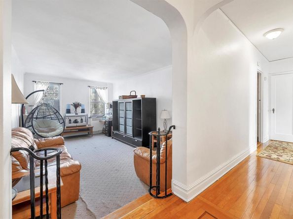 2962 Decatur Avenue 5th Floor, Bronx NY 10458