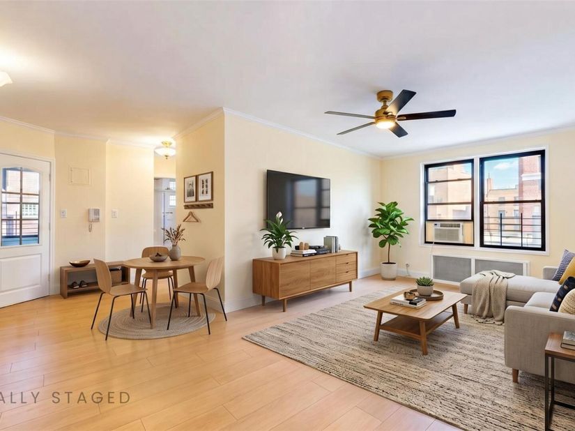 83-85 116th Street 6D, Kew Gardens NY 11415