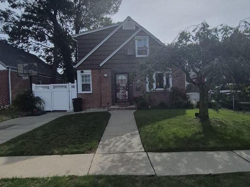 204 Wellington Road, Hempstead NY 11003