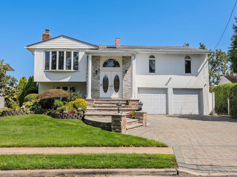 3529 Daniel Crescent, Baldwin Harbor NY 11510