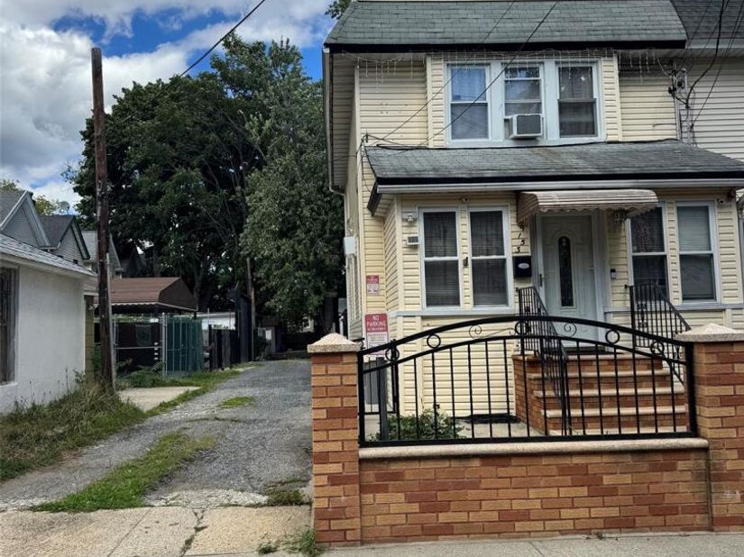 91-53 96th Street, Woodhaven NY 11421
