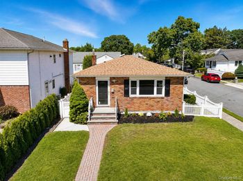 12 Grant Avenue