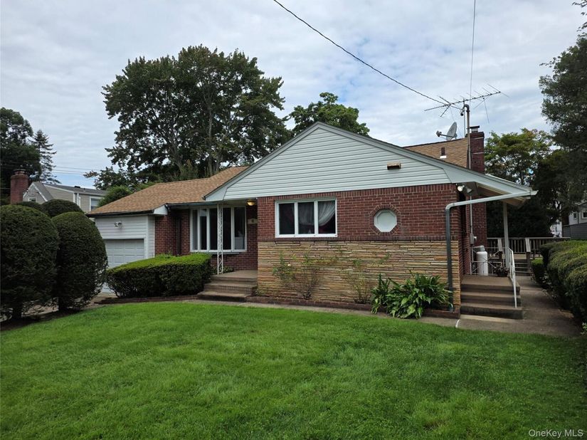 42 Sheridan Street, Huntington NY 11743