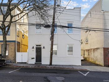 40 Main Street