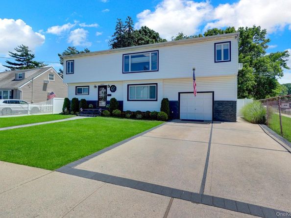 1602 Noble Street, East Meadow NY 11554