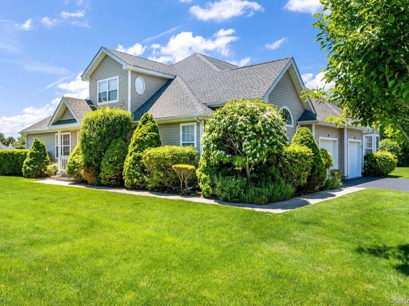 174 Adele Court, Riverhead NY 11901
