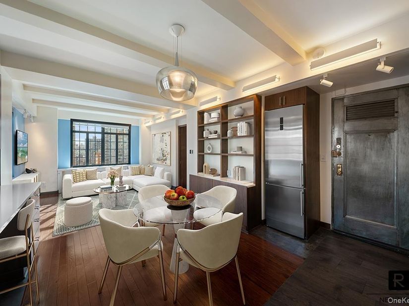 320 East 42nd Street 1918, New York (Manhattan) NY 10017