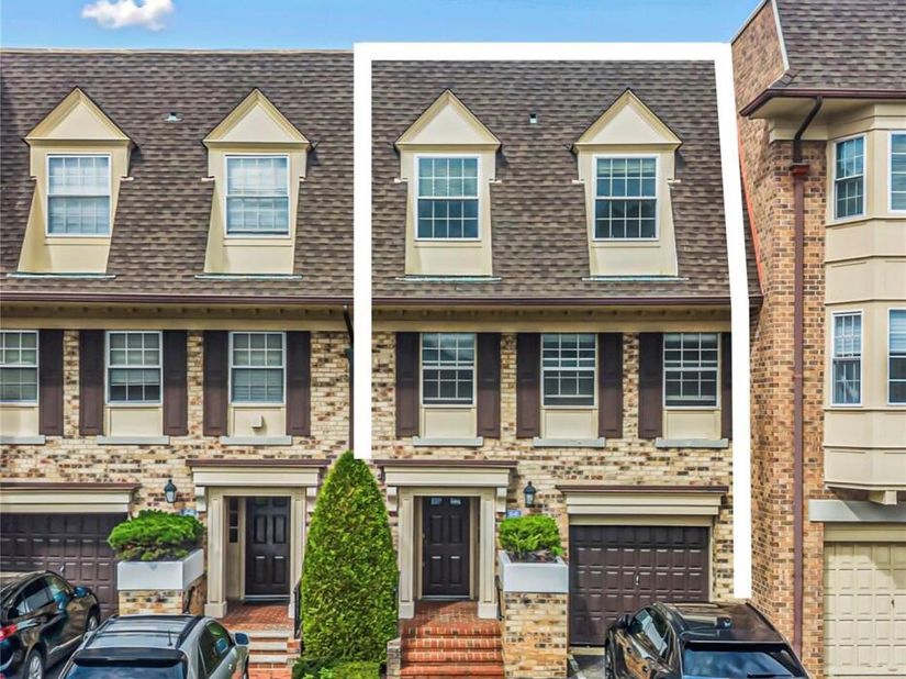1301 Michael Court 1624, Bayside NY 11360