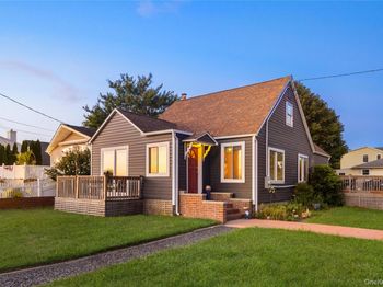 21 Grandview Drive