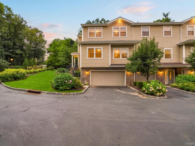 4 Preserve Court, White Plains NY 10607