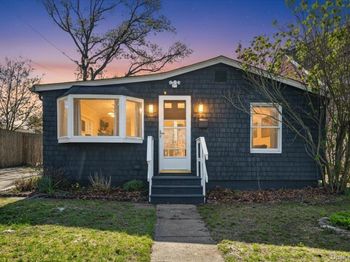 56 Lake Shore Drive