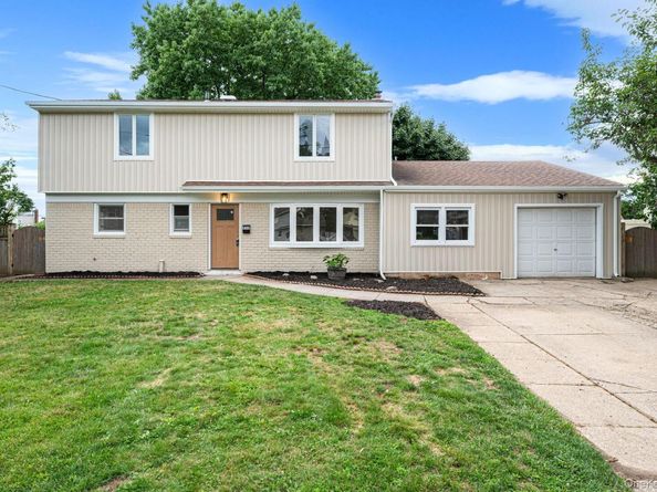 532 French Avenue, North Babylon NY 11703