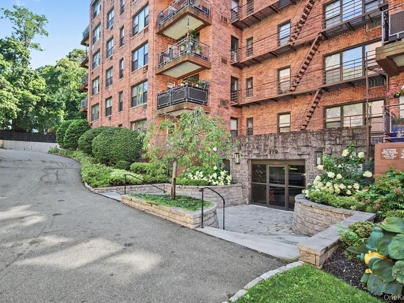 119 S Highland Avenue 5E, Ossining NY 10562