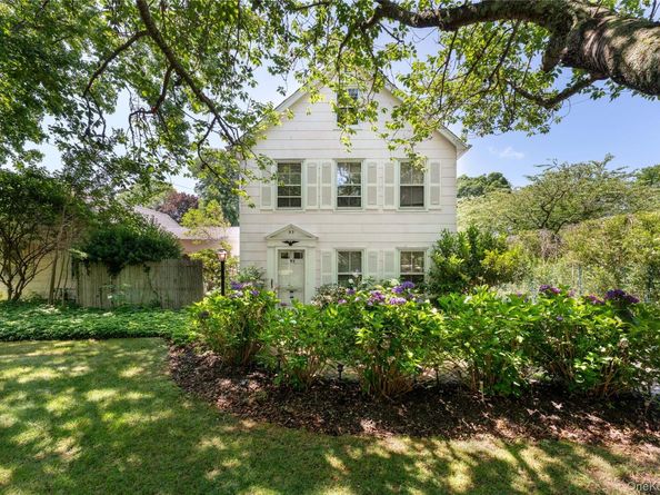 93 Buell Lane, East Hampton NY 11937