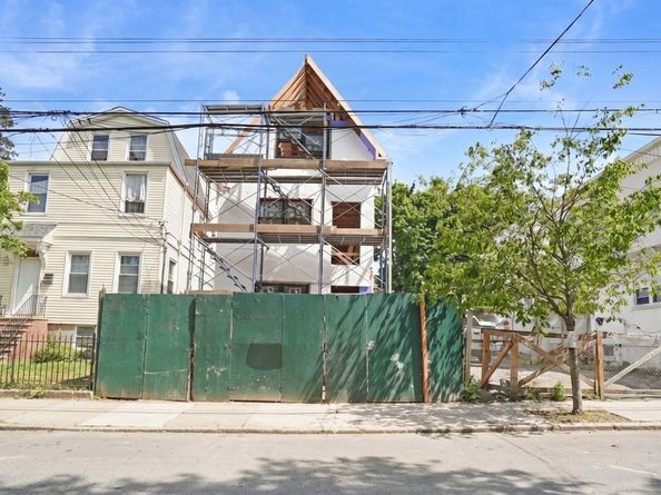 4564 Matilda Avenue, Bronx NY 10470