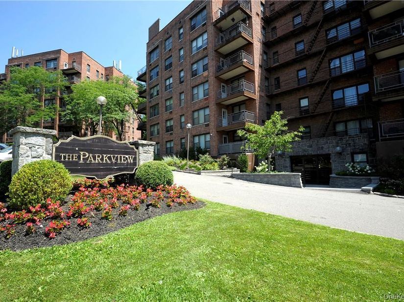 117 Highland 4F, Ossining NY 10562