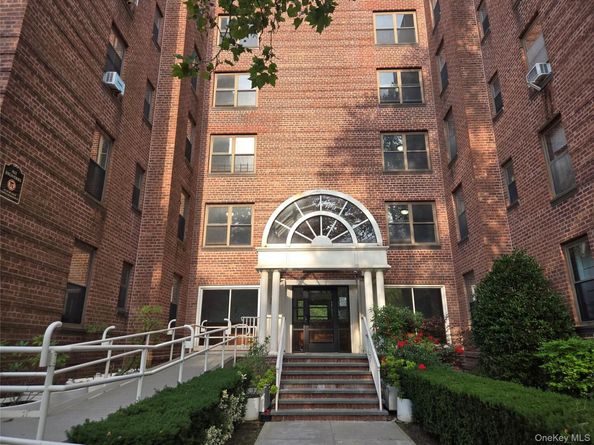 2190 Brigham Street 4B, Brooklyn NY 11229
