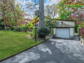 18 Houghton Boulevard