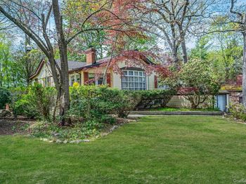 18 Houghton Boulevard