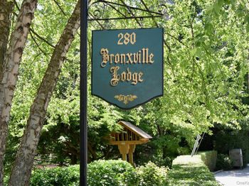 280 Bronxville Road