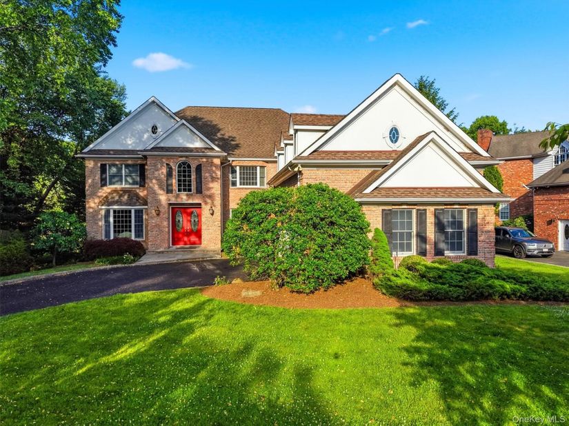 19 Shelley Lane, West Harrison NY 10604