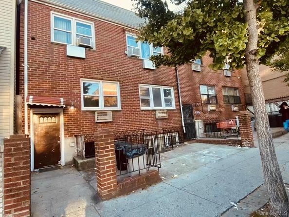 41-08 111th Street, Corona NY 11368