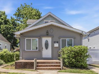 237 Rhodes Avenue