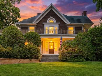 13 Ridgeview Avenue
