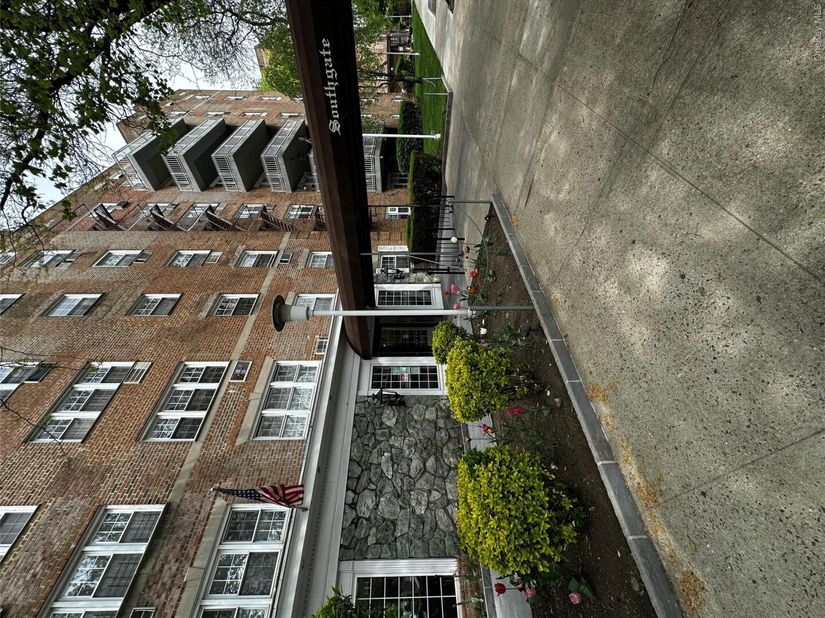 149-30 88th Street 3D, Howard Beach NY 11414
