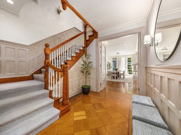 164 East 71st Street, New York NY 10021