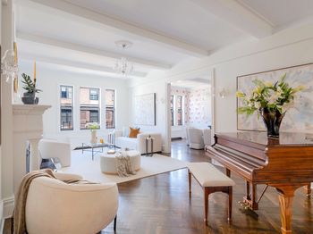 1050 Park Avenue
