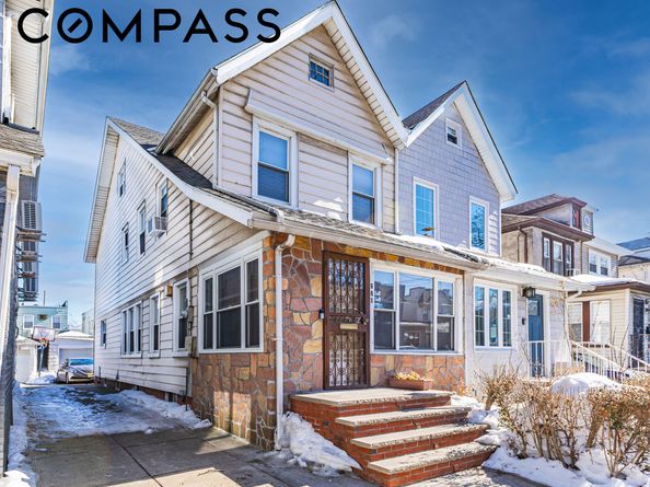 961 East 32nd Street, Brooklyn NY 11210