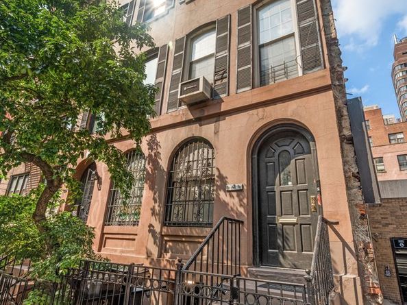 151 East 29th Street, New York NY 10016