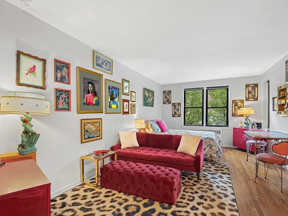 54 East 8th Street 4D, New York NY 10003