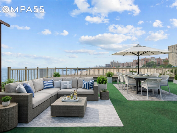 286 Corbin Place 1D, Brooklyn NY 11235