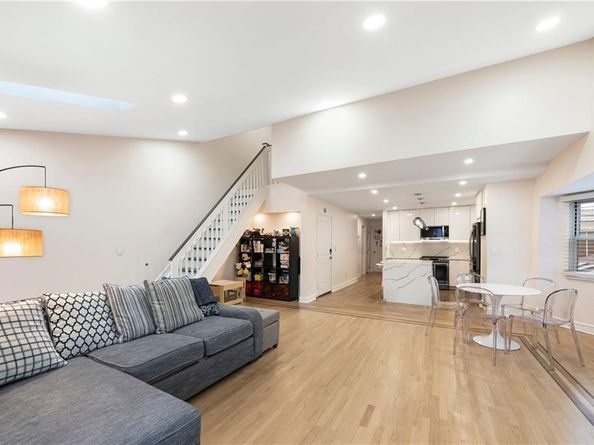 15 Cove Lane 3C, Brooklyn NY 11234