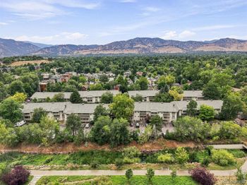 2707 Valmont Road
