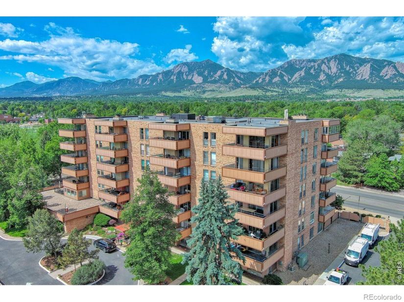 500 Mohawk Drive 103, Boulder CO 80303