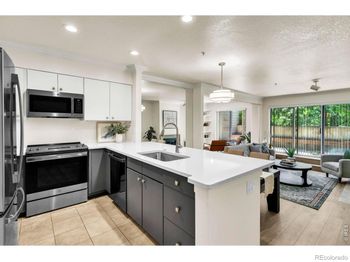 848 Walnut Street