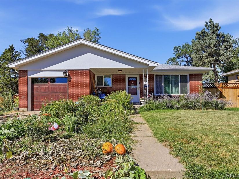 14153 E 25th Place, Aurora CO 80011