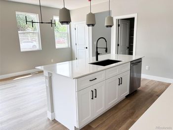 5512 Clay Court