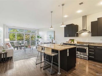 2958 Syracuse Street