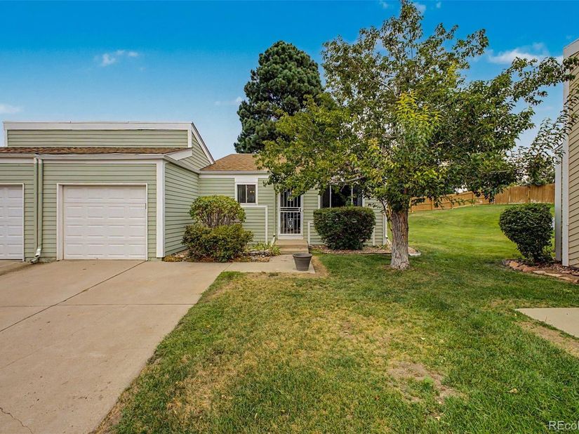 16425 E Radcliff Place B, Aurora CO 80015