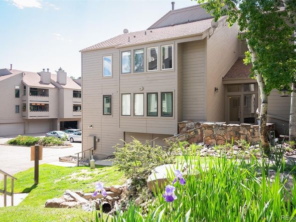 23726 Pondview Place, Golden CO 80401