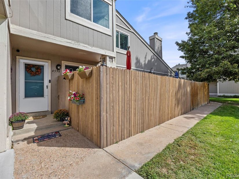4596 S Hannibal Street, Aurora CO 80015